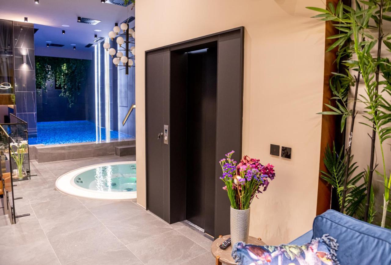 Marconio Wellness Private Pool & Spa - City Center Beograd Ngoại thất bức ảnh